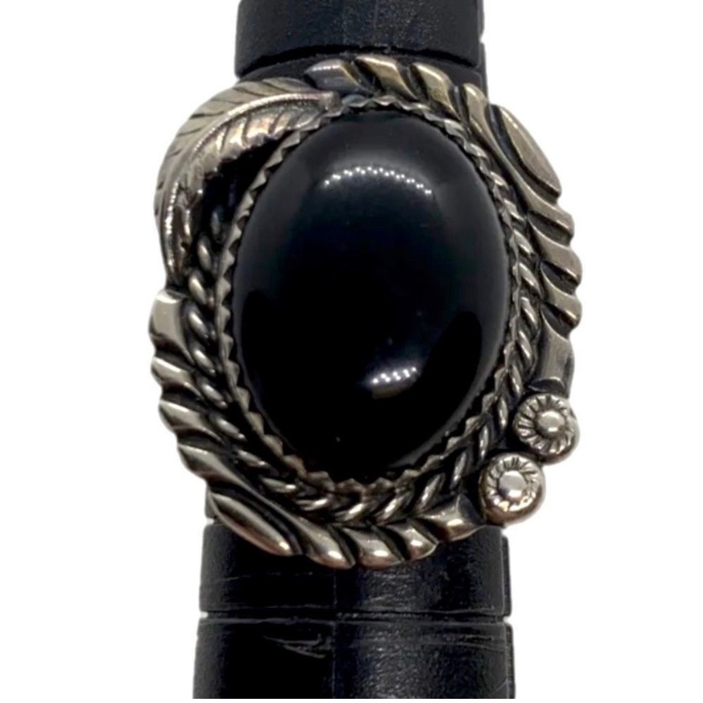 Vintage🪶Sterling Silver & Onyx Ring Size 6